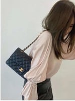 شانيل كلاسك مقاس23 اسود وذهبي