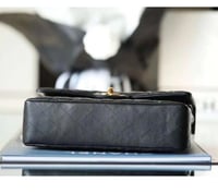 شانيل كلاسك مقاس23 اسود وذهبي