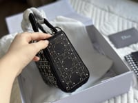 شنطة ميني رويال سوداء �