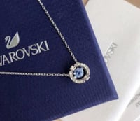 قلاده سوارفسكي الراقصه شامل الملحقات