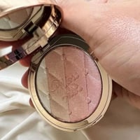 هايلايتر بيلو توك متعدد التوهج درجة رومانس لايت، 7...