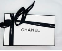 بوكس شانيل فارغ + شريطه