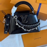 شنطة Louis V مرمرة – سلسال ذهبي فاخ