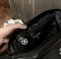 شنطة ميكب ومستلزمات شانيل وتر بروف