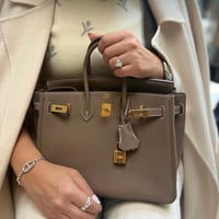 حقيبة بيركين 25 سم. . Gold Hardware