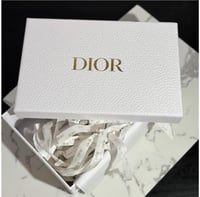 مجموعة ديور للعرائس شامل الكيس والشريطه