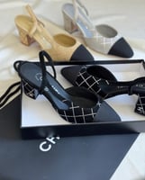 كعب شانيل شامل الملحقات