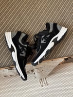 شوز سنكرز شانيل الفخم اسود