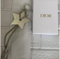 ميدلية نجمة ستار ديور اخر اصدار