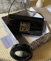 شنطة ميس ديور كلاسيك سوداء �