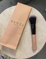 فرشة مكياج قوتشي الافضل لعام 2023