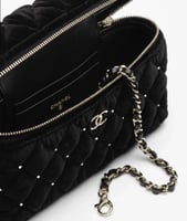 مجموعة خريف - شتاء 2025/2026 شنطه شانيل