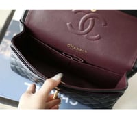 شانيل كلاسك مديم مقاس25cm اسود وفضي