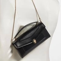 حقيبه بولغاري اسود ماستر