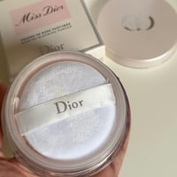 بودرة مس ديور