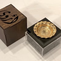 مبخرة خشبية بزخارف عربية