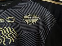 تيشيرت الاهلي التراثي 2025/2024