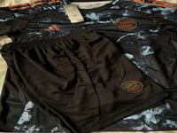 طقم بايرن ميونخ الاحتياطي 2025/2024