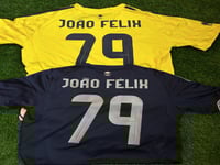 الطباعة على التيشيرت