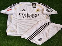 طقم مدريد الاساسي 2026/2025