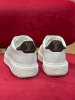 Lv sneakers