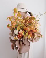 ورق تغليف ازرق مسيت