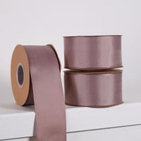 شرائط بيكا عريضة لحمي غامق (17متر)