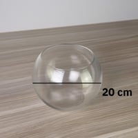 فازة زجاجية دائرية صغيرة