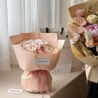 ورق تغليف ثقيل فاخر بيج كرتوني (15 حبة )