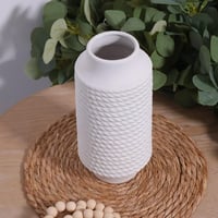 فازة سيراميك كبيره