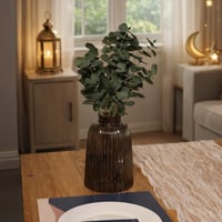 فازة مع 4 أغصان خضار اليوكاليبتوس