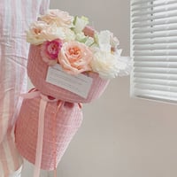 قماش تغليف وردي