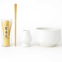 طقم ادوات الماتشا الأبيض