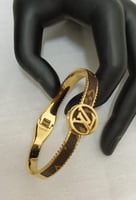 اسوارة لويس فيتون