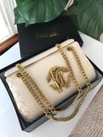 روبيرتو كافالي