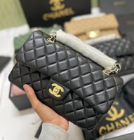 شنط شانيل كلاسيك