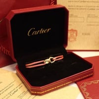 اساور كارتير اكثر من لون