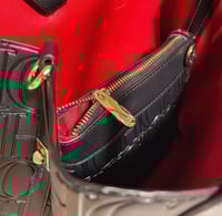 كارولينا هريرا - مع جميع الملحقات