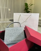 فالنتينو بكرستال