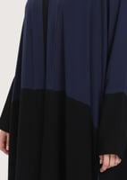 L232 - عباية كريب كحلي