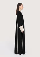 L228 - عباية يومية أسود