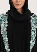 L305 - كيب- تطريز تفني