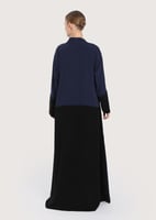 L232 - عباية كريب كحلي