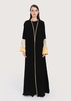 L242 -عباية كريب-زهر اصفر