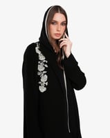 L061-عباية كريب اسود تطريز