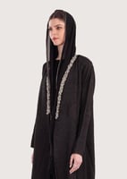 L182- عباية جاكار أسود تطريز