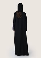 L203- عباية لنن اسود تطريز