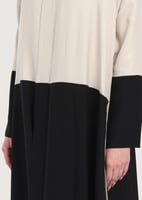 L230 - عباية كريب بيج