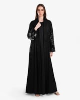 L094 -عباية أسود حرير مغسول - تطريز .