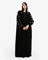 L065- عباية كريب كرستالات